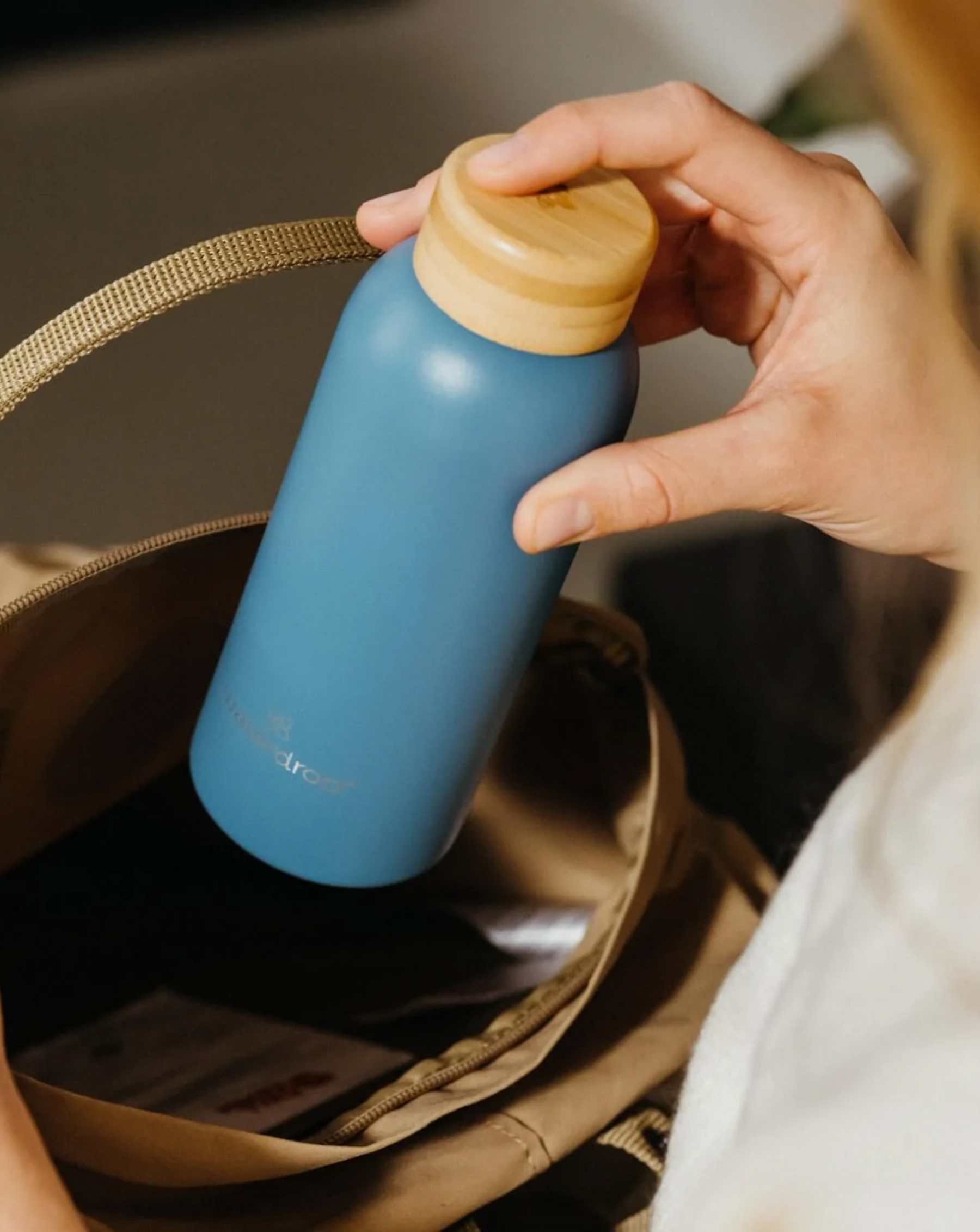Waterdrop Glass Bottle - Borosilicate Glass - Water Bottle - Bottle with Bamboo Lid - Sustainable
